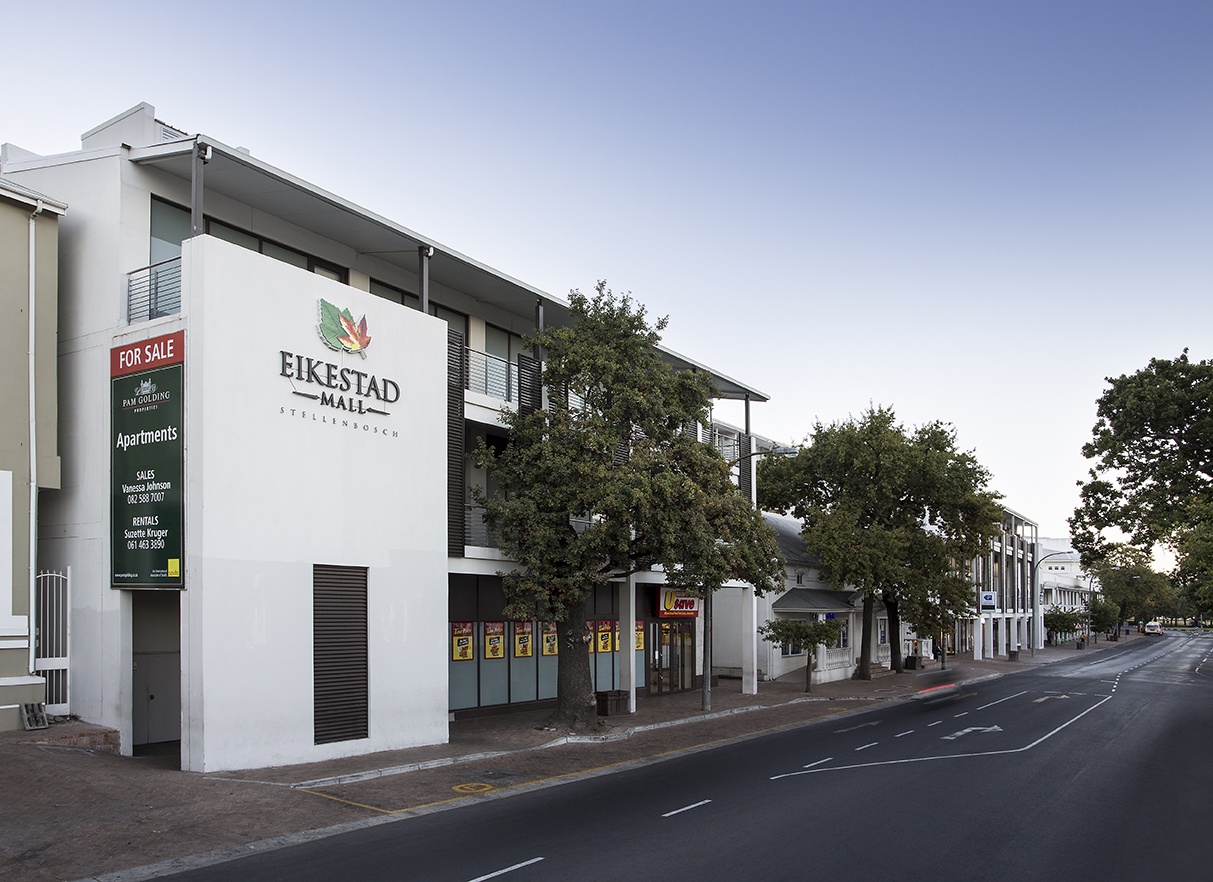 Eikestad Mall Atterbury